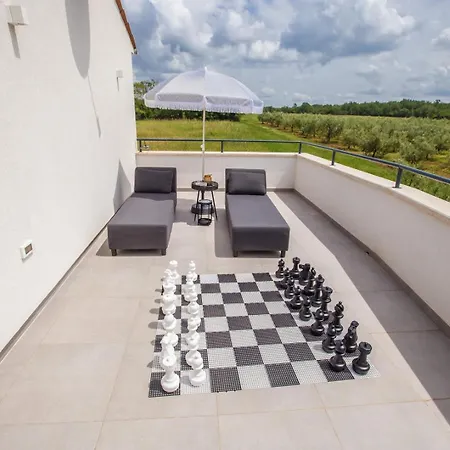 Villa Tiamo Kaštelir